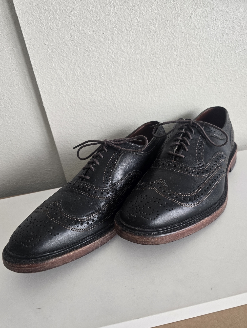 Allen Edmonds McTavish Wingtip Shoes Size 9.5 Black Leather
